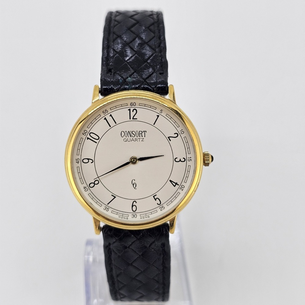 VTG Consort Analog Watch Women's 32MM White Dial Black Leather Bands New Battery